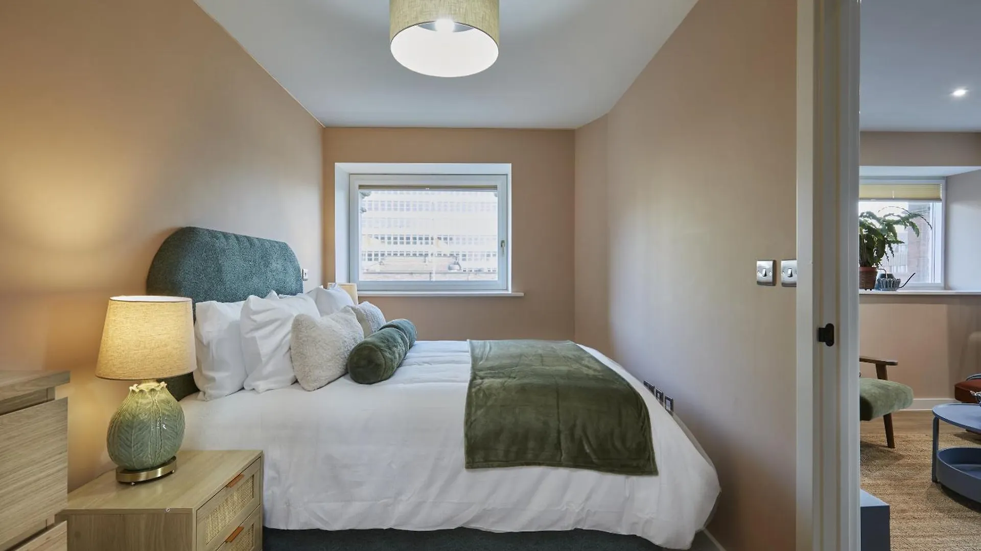 Hayy Luxury Apartment In Leeds City Centre מלון דירות לידס